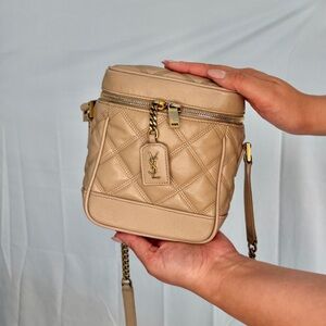 Monogram SAINT LAURENT 80's Vanity Bag in Beige